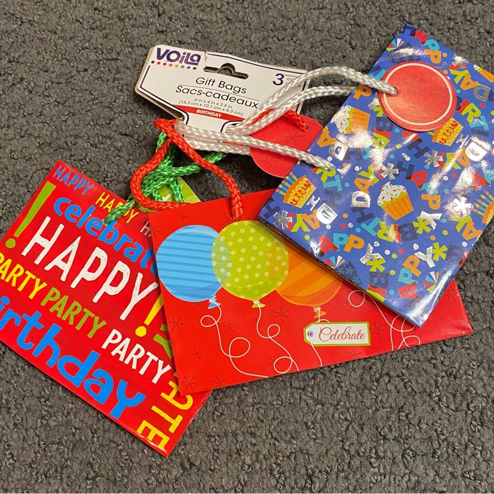 3 Voila Birthday Gift Bags New